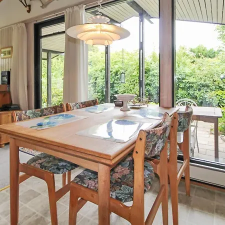 Maya - 900m From The Sea By Interhome